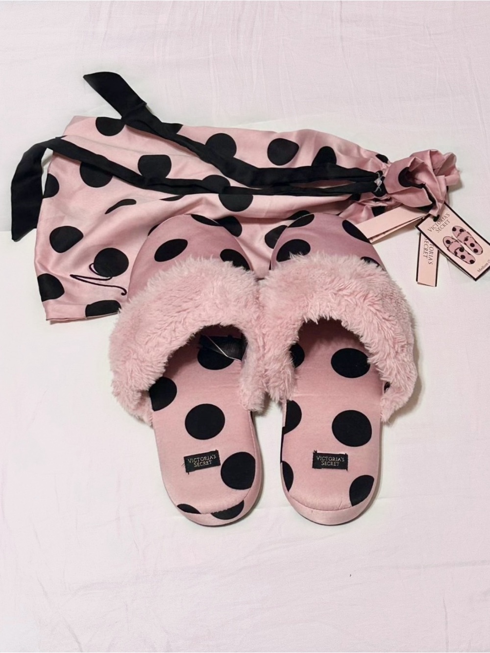 Victoria's Secret Pink Slippers Fuzzy